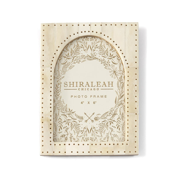 Ariston Vaulted 4" X 6" Picture Frame, Ivory