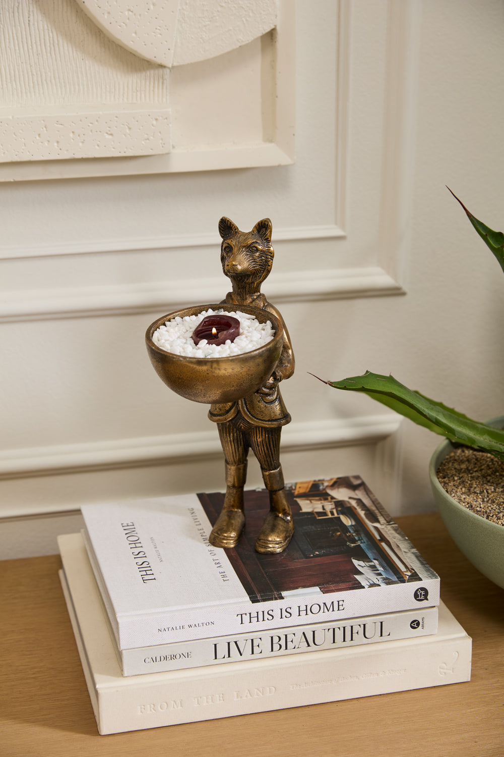 E+E Eloise Dish Stand 6"x 12"