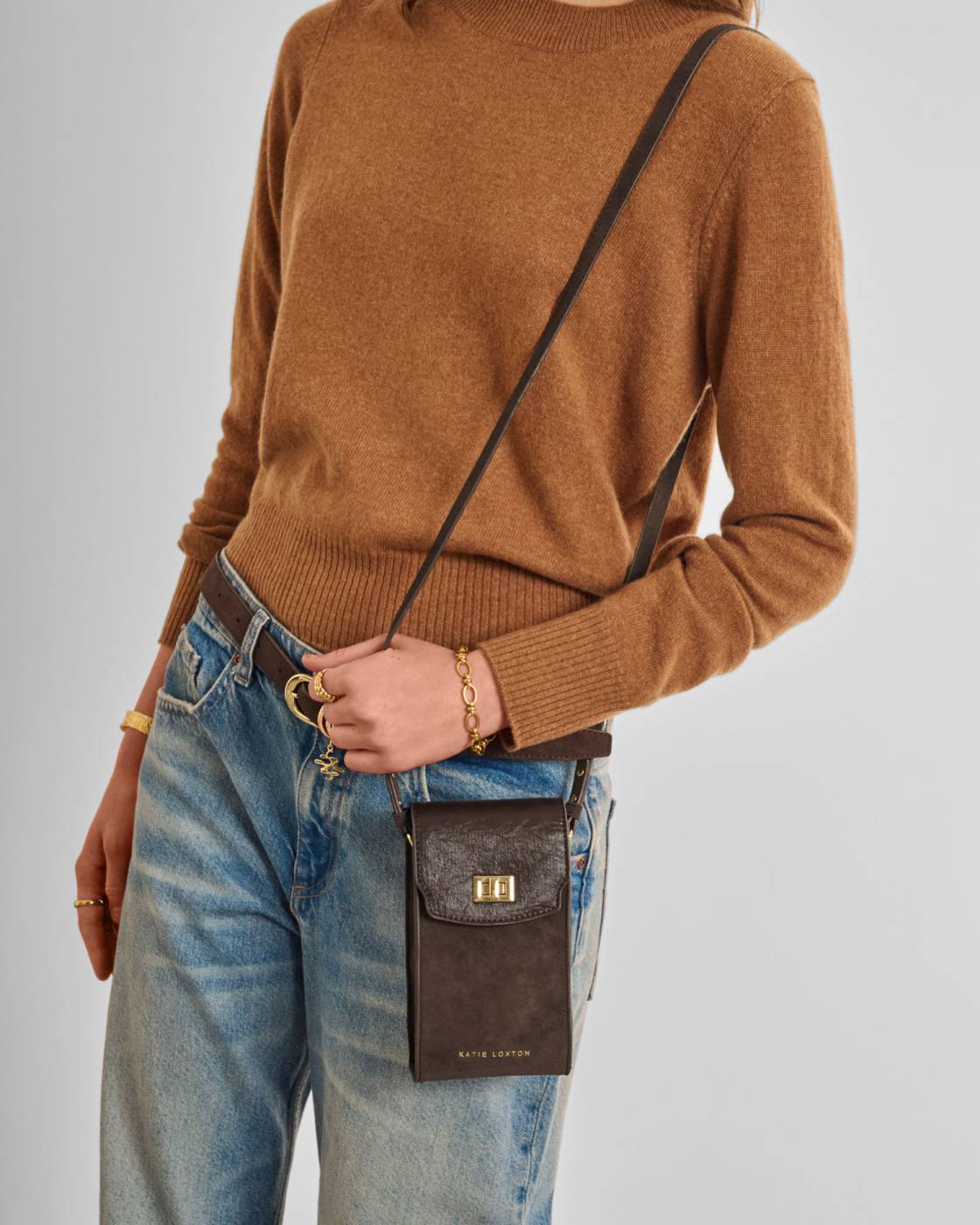 ORIN TWIST LOCK SLIM BAG | Bitter Chocolate Suedette