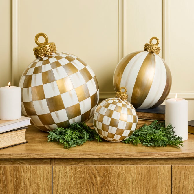 Gold Stripe Medium Tabletop Ornament