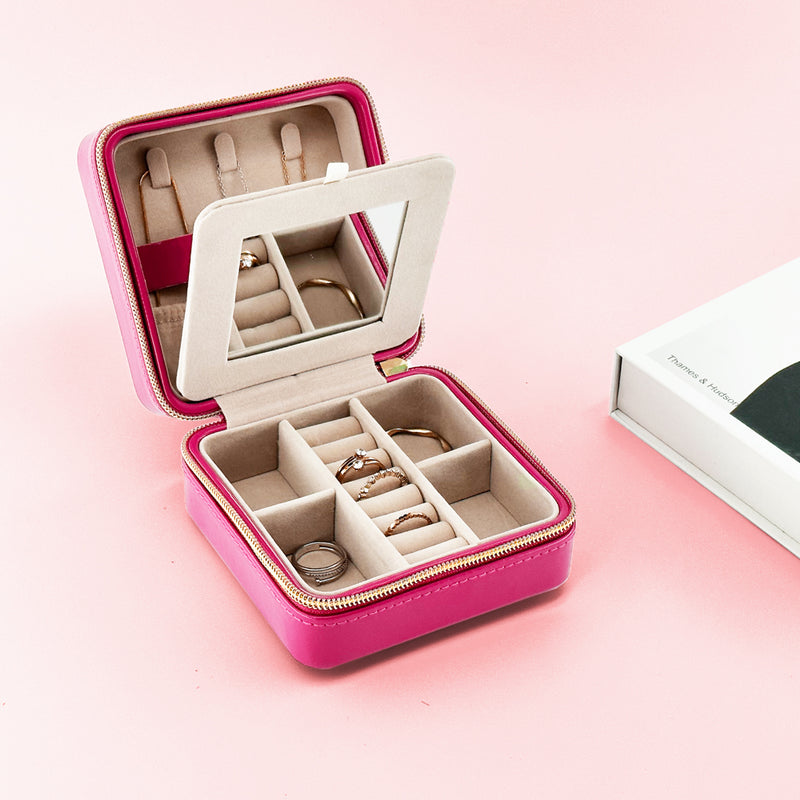 Pearl Travel Jewelry Case - Fuschia