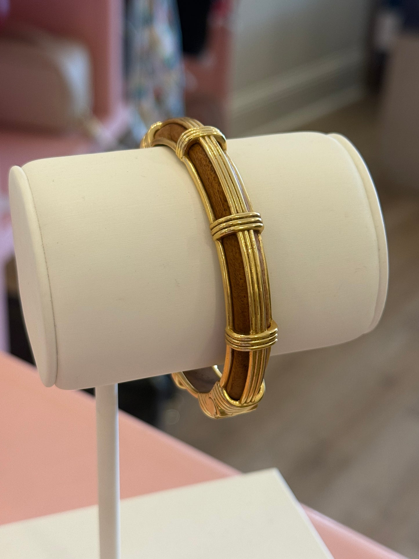 Gaia Petite Hinged Bangle