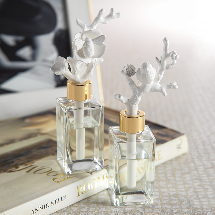 Veranda Porcelain Diffuser - Bird on a Branch / French Gardenia
